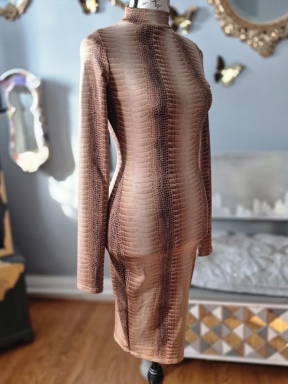 Faux Snake Textured Bodycon Dress Set in Rich Copper XS - Picture 3 of 6